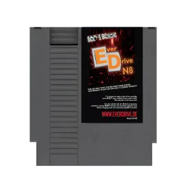 Everdrive-N8 Pro: Flash Modul für NES mit vielen Features.
