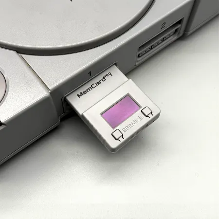 MemCardPRO2 für PlayStation 1 und 2 - 8bitmods